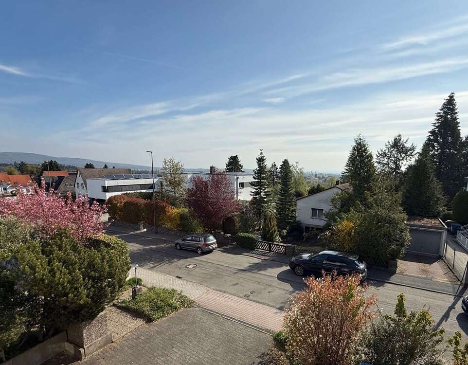 Thumbnail-Wohnung zum Kaufen in Oberursel 398.000,00 € 95 m²