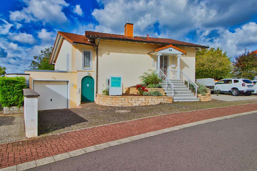 Thumbnail-Haus zum Kaufen in Laubach 445.000,00 € 199 m²