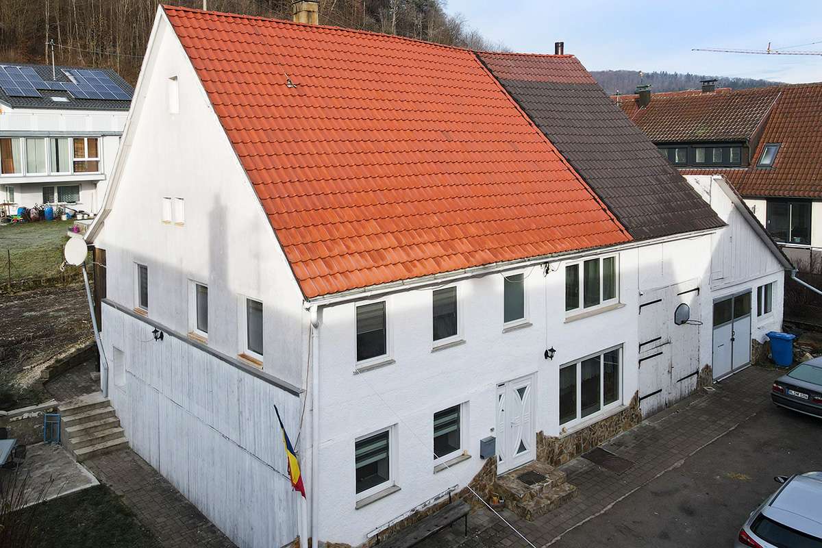 Thumbnail-Haus zum Kaufen in Burladingen-Stetten unter Holstein 289.000,00 € 165.42 m²