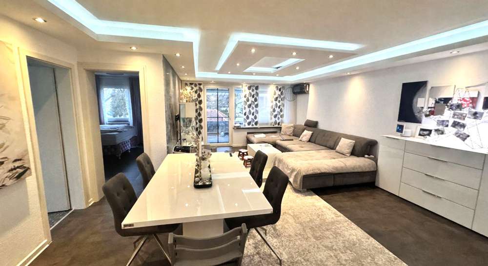 Thumbnail-Wohnung zum Kaufen in Wolfschlugen 380.000,00 € 90.12 m²