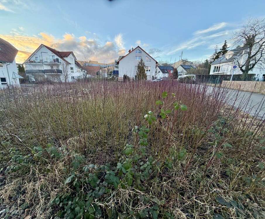 Thumbnail-Grundstück zu verkaufen in Stuttgart 1.600.000,00 € 823 m²