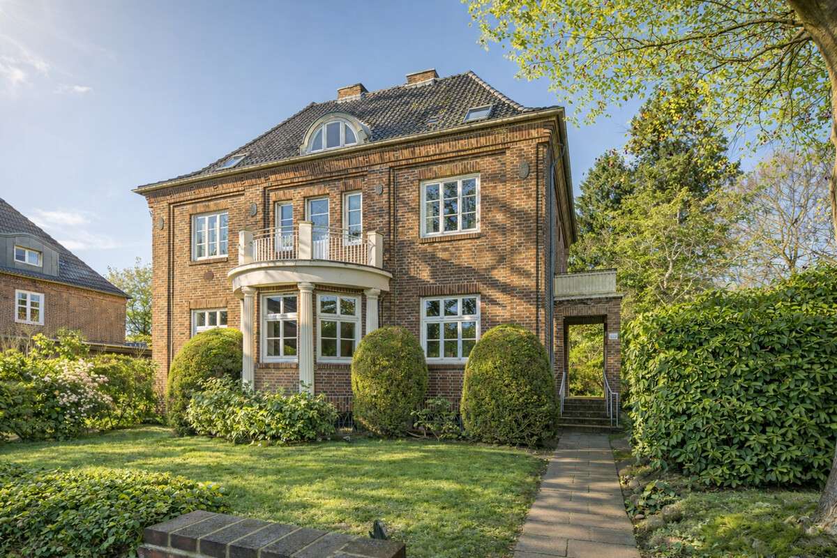 Thumbnail-Haus zum Kaufen in Hamburg 2.450.000,00 € 286 m²