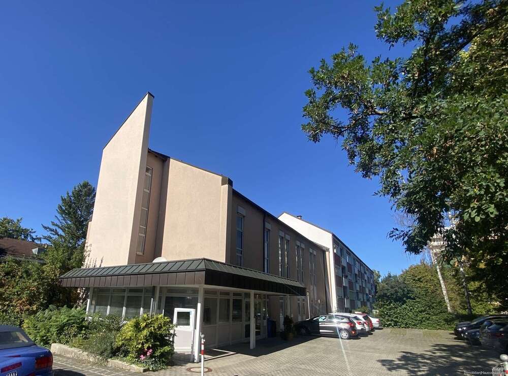 Thumbnail-Haus zum Mieten in Nürnberg 3.500,00 € 521 m²