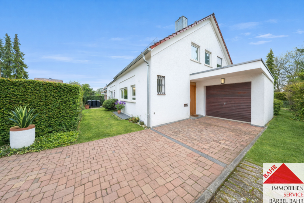 Thumbnail-Haus zum Kaufen in Böblingen 690.000,00 € 175 m²