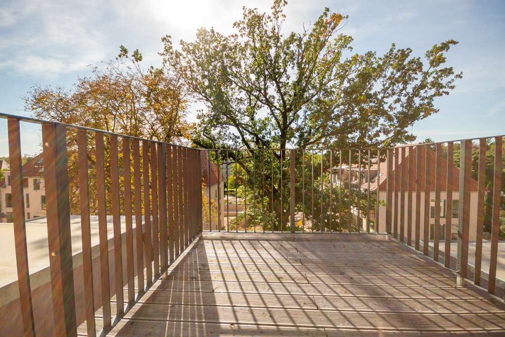 Thumbnail-Wohnung zum Mieten in Dresden Strehlen 1.696,43 € 131.1 m²