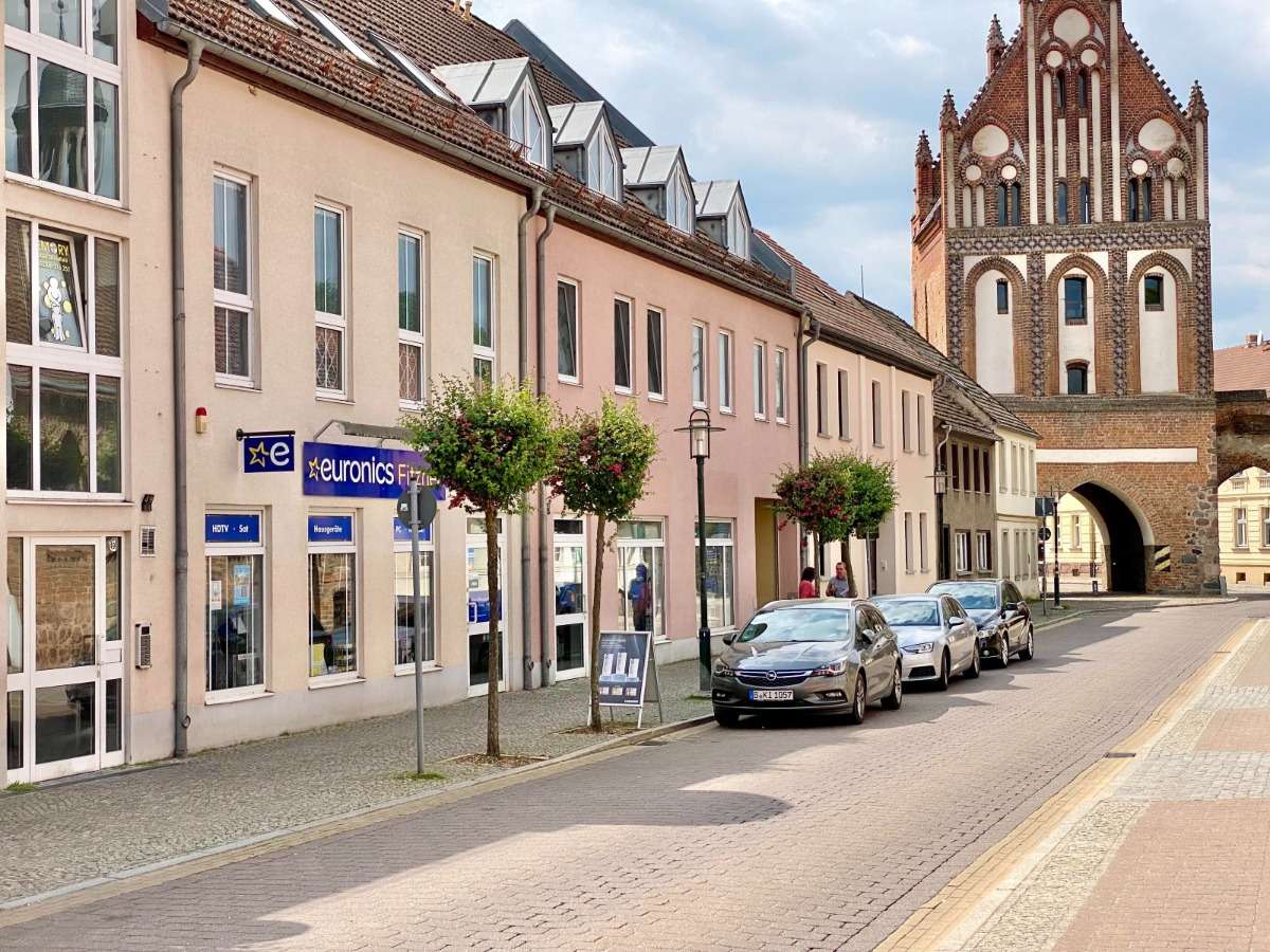 Thumbnail-Wohnung zum Mieten in Gransee 3.700,00 € 374.62 m²