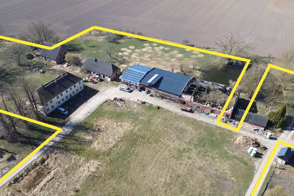 Thumbnail-Grundstück zu verkaufen in Warksow 1.200.000,00 € 33430 m²