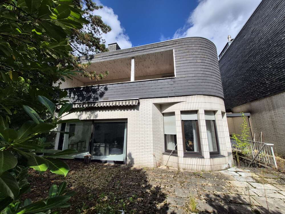 Thumbnail-Haus zum Kaufen in Düsseldorf 1.450.000,00 € 205 m²