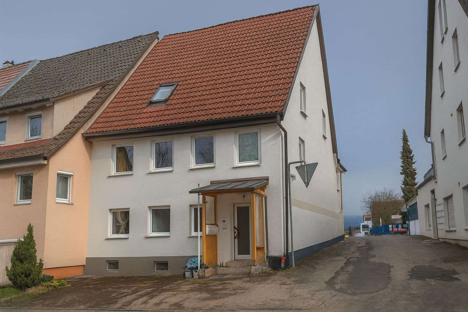 Thumbnail-Haus zum Kaufen in Trossingen 349.000,00 € 182.61 m²