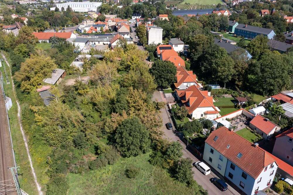 Thumbnail-Grundstück in Halle 588.000,00 € 4902 m²