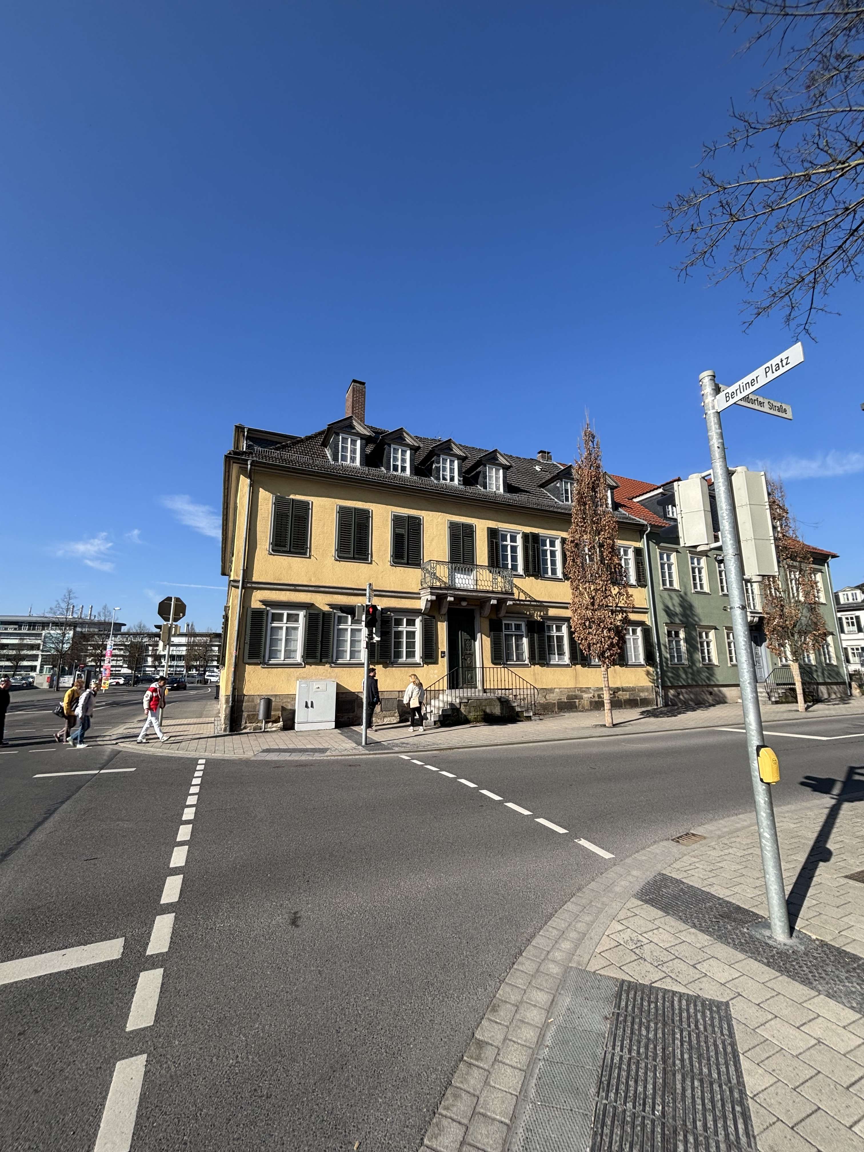 Thumbnail-Wohnung zum Mieten in Coburg 350,00 € 33.06 m²