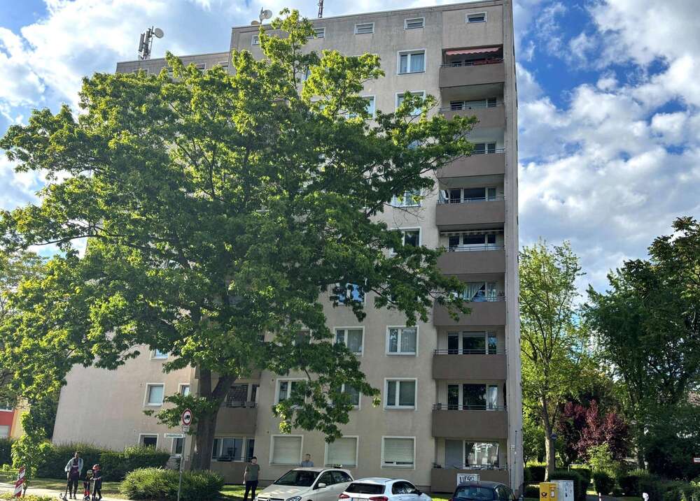 Thumbnail-Wohnung zum Kaufen in Oberursel 299.000,00 € 107 m²