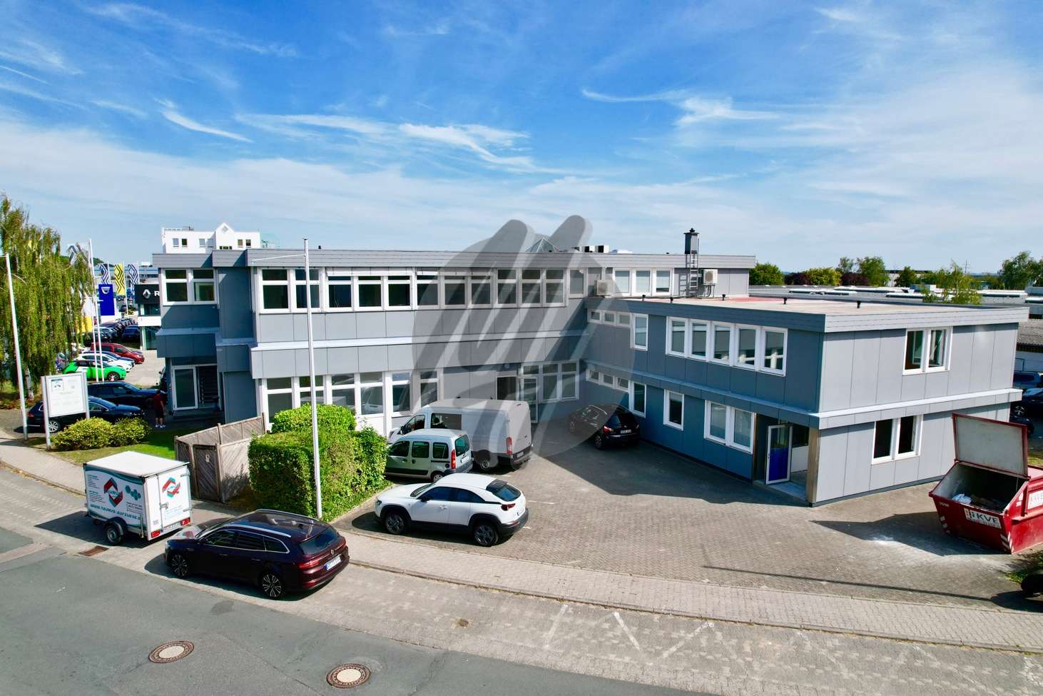 Thumbnail-Büro in Bad Homburg v.d.H. 3.700,00 € 415 m²