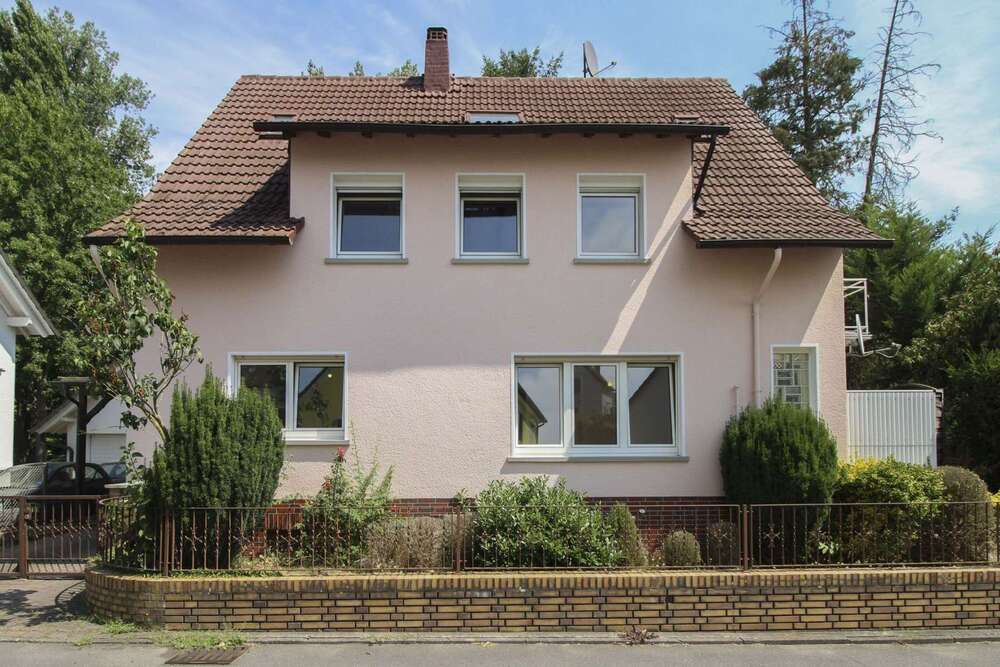Thumbnail-Haus zum Kaufen in Bad Homburg vor der Höhe 699.000,00 € 172 m²