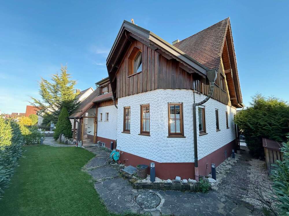 Thumbnail-Haus zum Kaufen in Rutesheim 898.000,00 € 227.5 m²