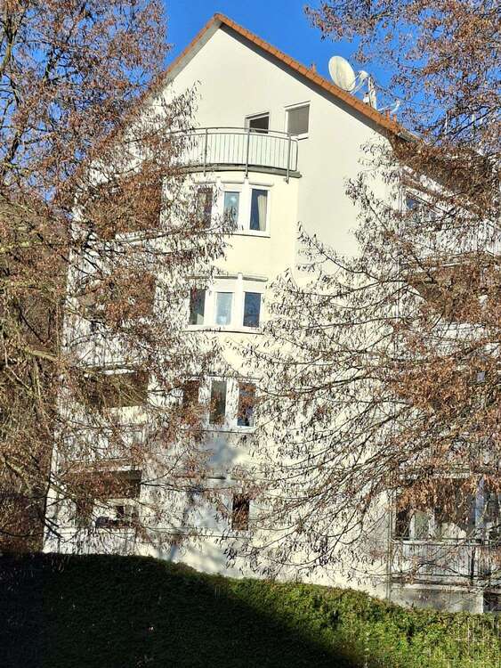 Thumbnail-Wohnung zum Kaufen in Neckartenzlingen 199.000,00 € 65.06 m²