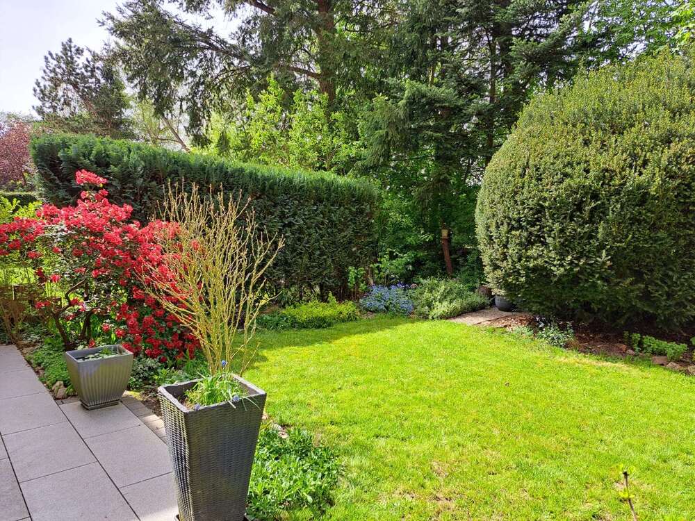 Thumbnail-Wohnung zum Kaufen in Taunusstein 250.000,00 € 110 m²