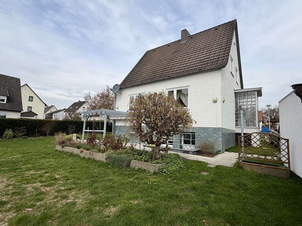 Thumbnail-Haus zum Kaufen in Kassel 315.000,00 € 104 m²