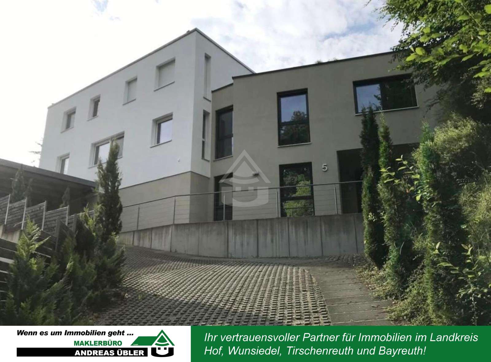 Thumbnail-Haus zum Kaufen in Landshut 1.250.000,00 € 215 m²