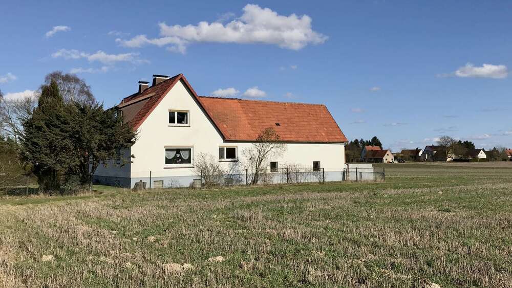 Thumbnail-Haus zum Kaufen in Homberg (Efze) Lengemannsau 255.000,00 € 183 m²