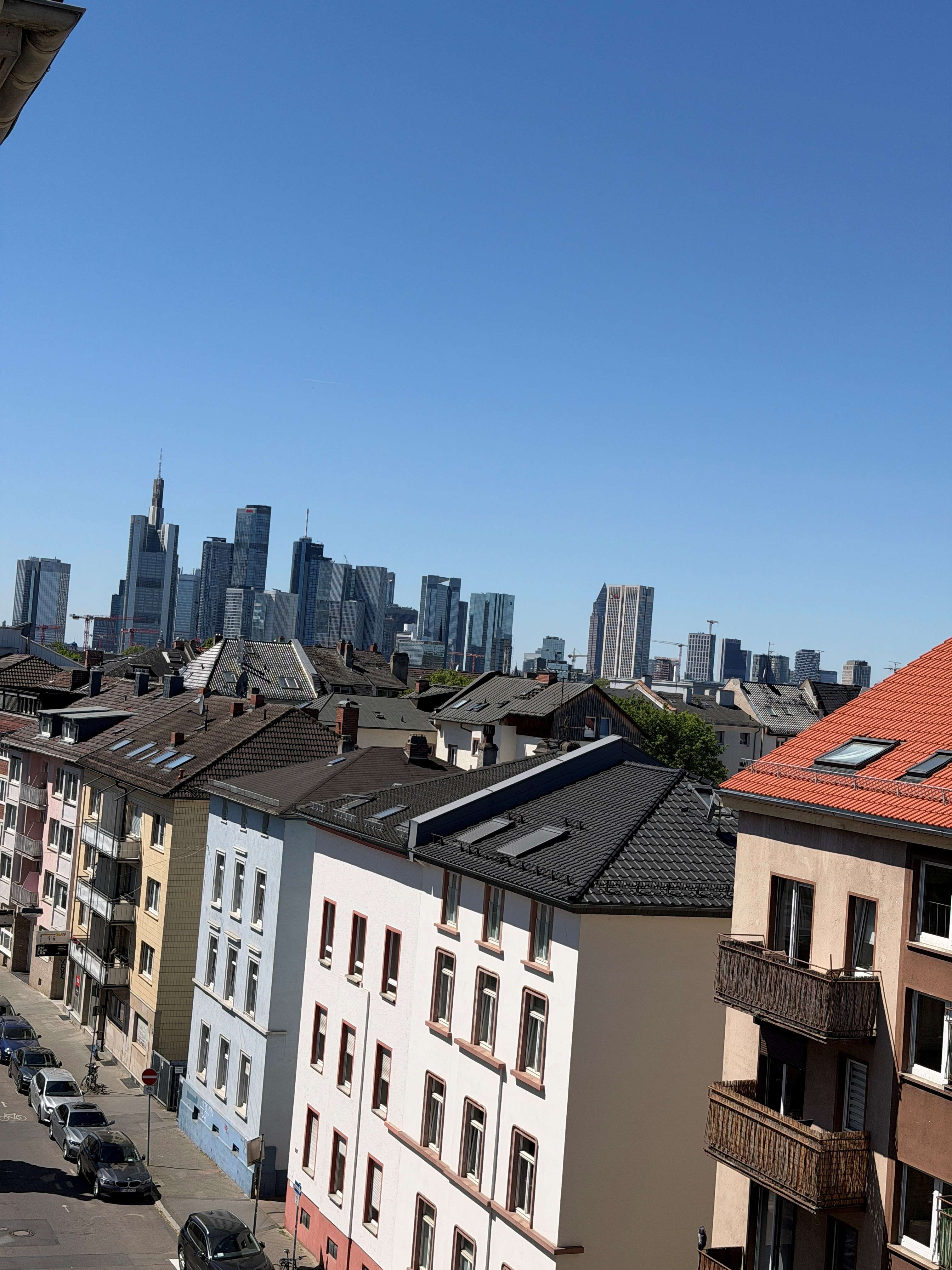 Thumbnail-Haus zum Kaufen in Frankfurt 4.480.000,00 € 802 m²