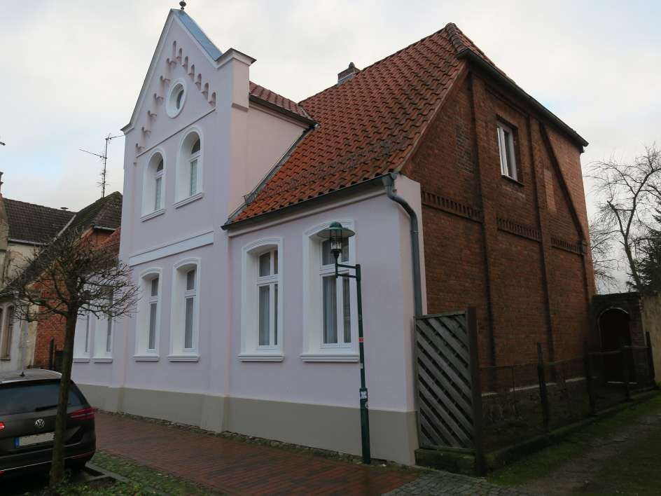 Thumbnail-Haus zum Kaufen in Hagenow 227.000,00 € 155.24 m²