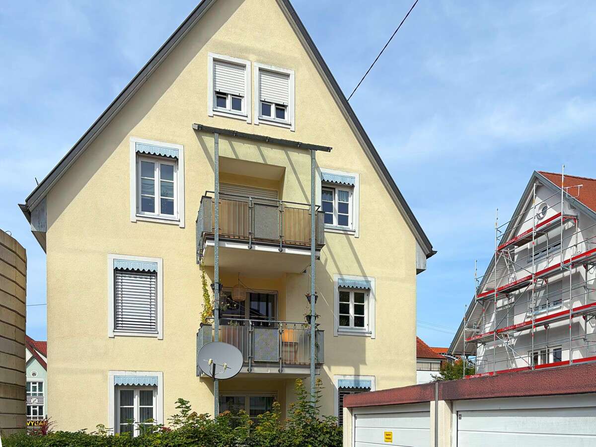 Thumbnail-Wohnung zum Kaufen in Ehingen 299.000,00 € 90 m²