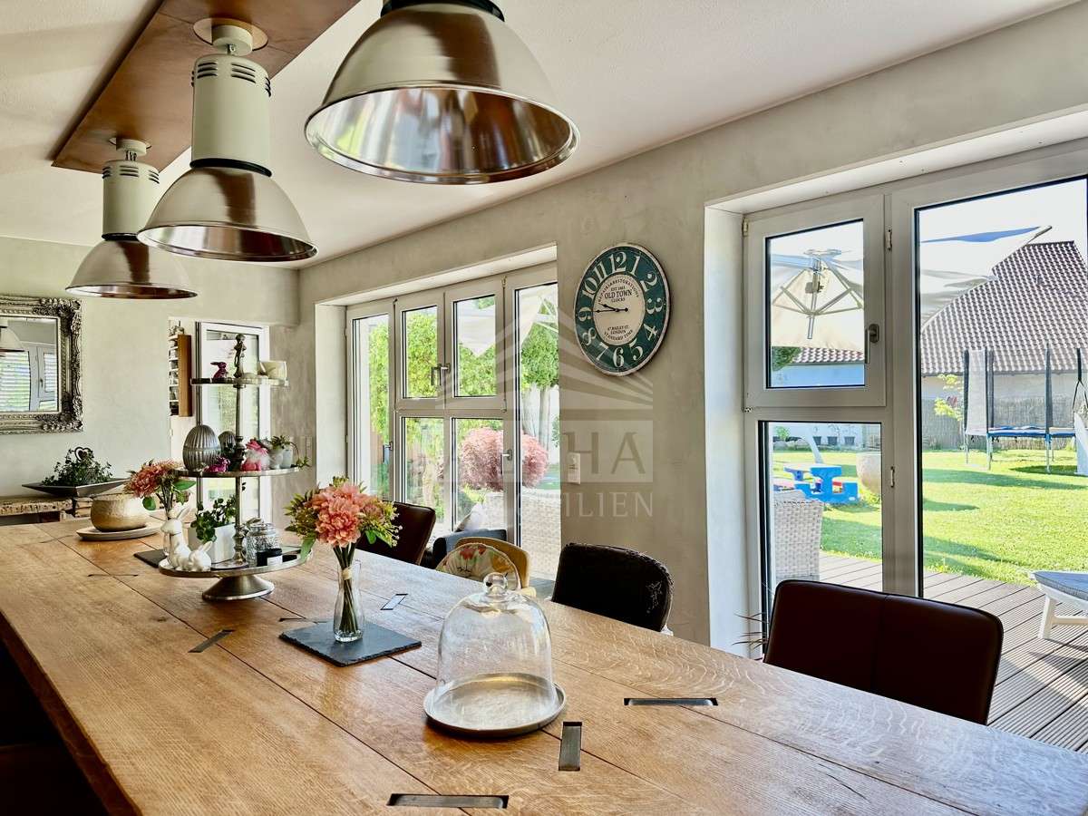 Thumbnail-Haus zum Kaufen in Neresheim 1.299.000,00 € 308.76 m²