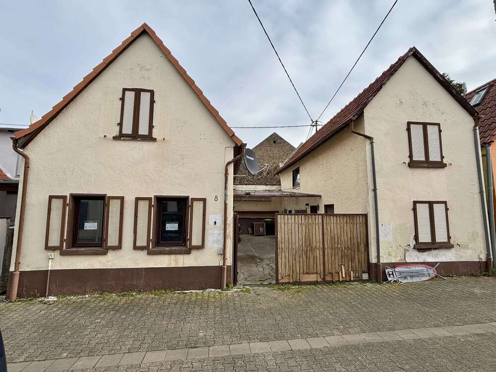 Thumbnail-Haus zum Kaufen in Dorn-Dürkheim 165.000,00 € 120 m²