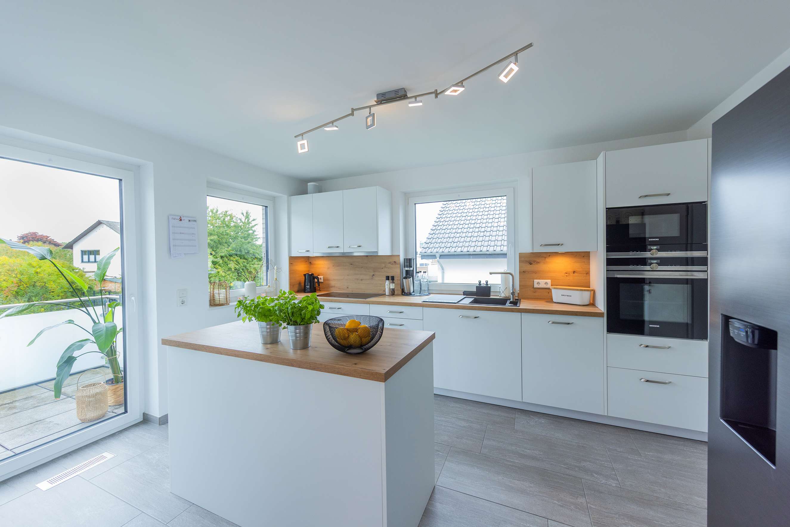 Thumbnail-Wohnung zum Kaufen in Bad Oeynhausen 495.000,00 € 156 m²