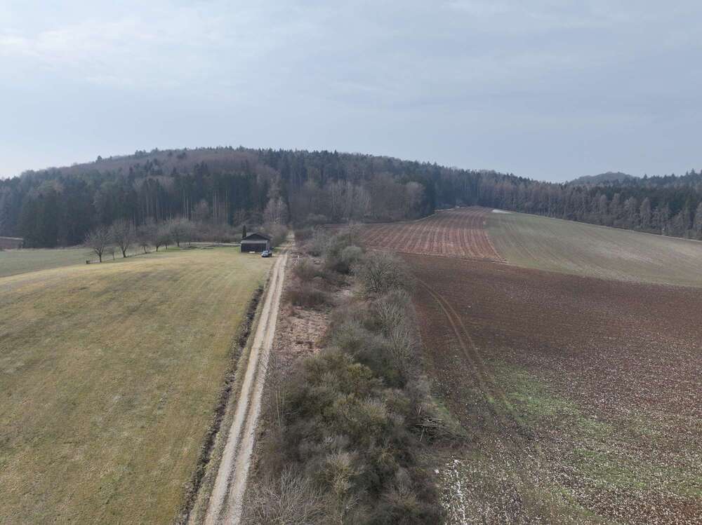 Thumbnail-Grundstück in Velburg 33.300,00 € 11100 m²