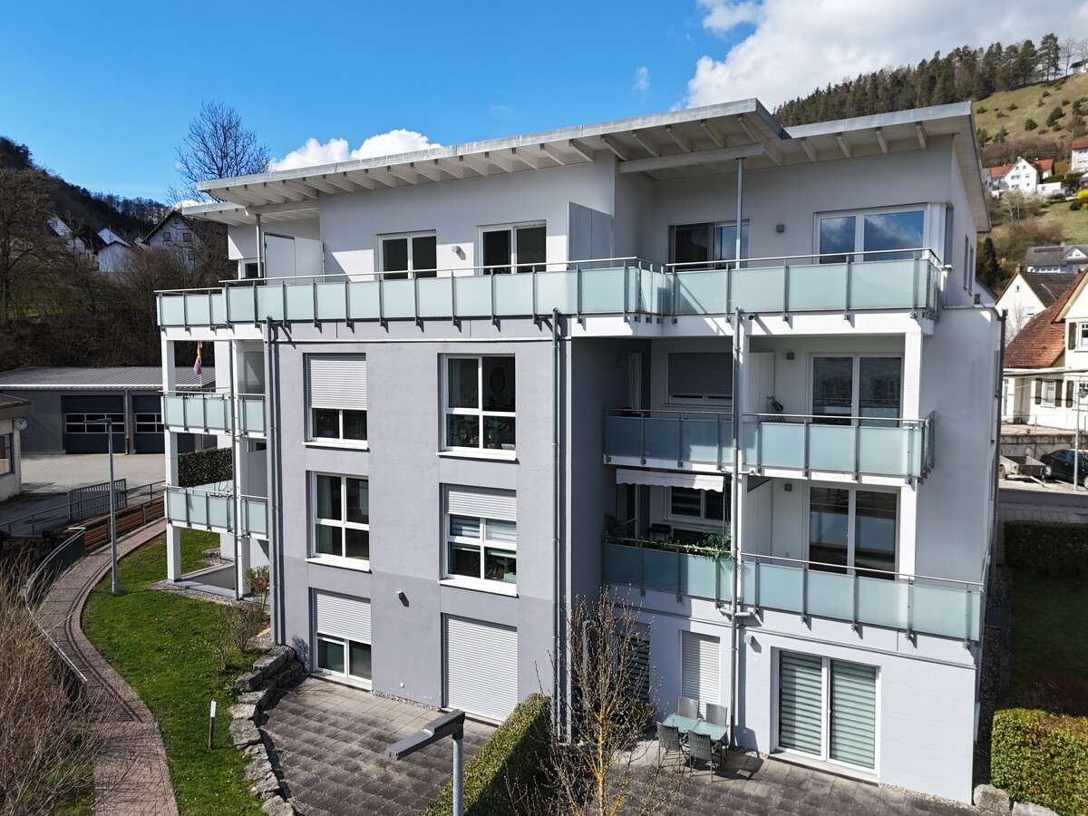 Thumbnail-Wohnung zum Kaufen in Epfendorf 183.000,00 € 61 m²