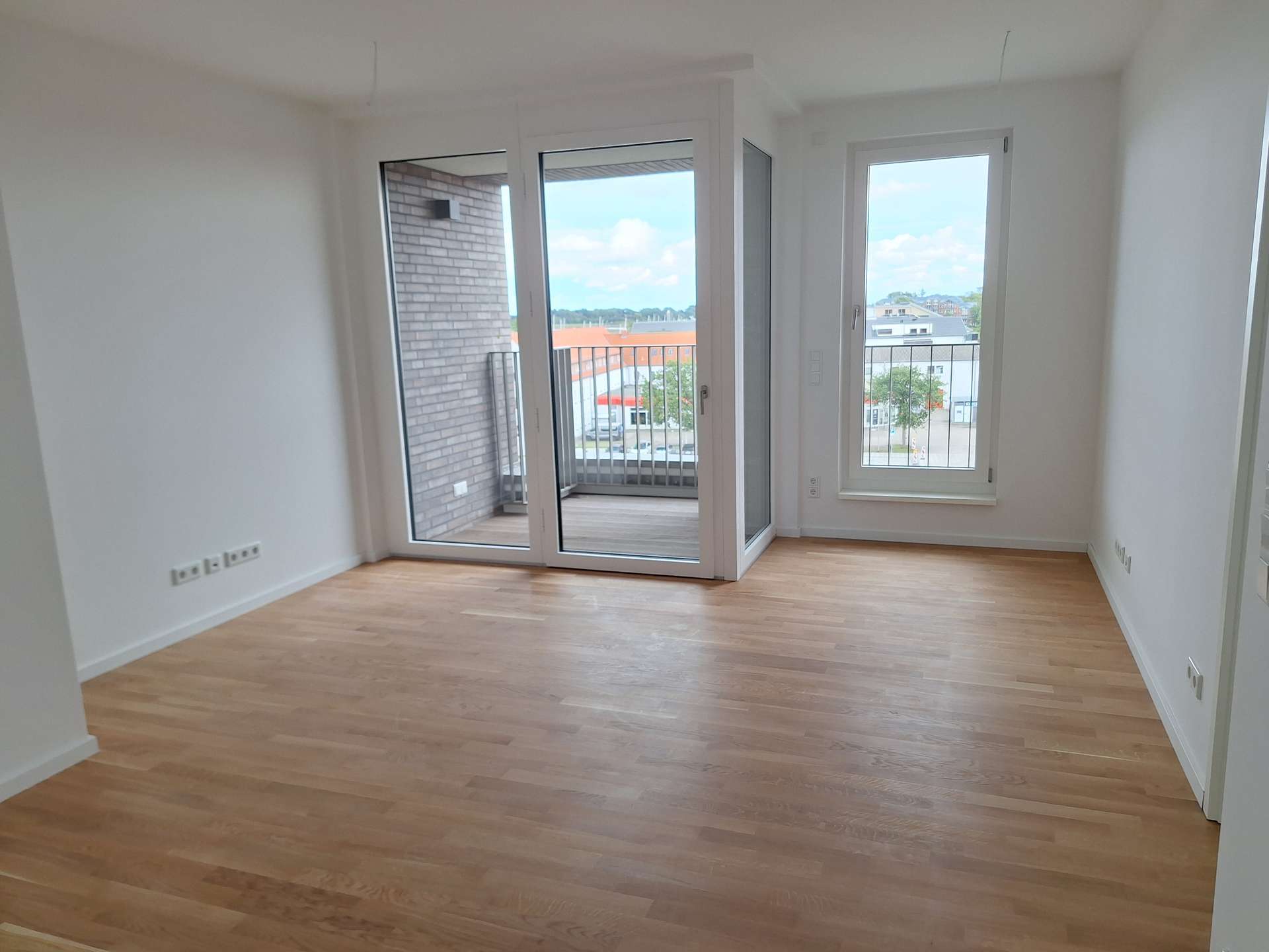 Thumbnail-Wohnung zum Mieten in Greifswald 816,79 € 50.11 m²