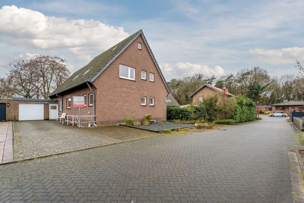 Thumbnail-Haus zum Kaufen in Emmerich am Rhein 369.000,00 € 150 m²