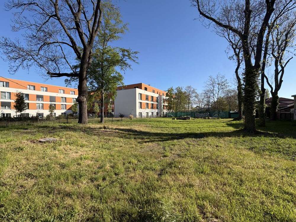 Thumbnail-Grundstück zu verkaufen in Dresden 274.900,00 € 1147 m²