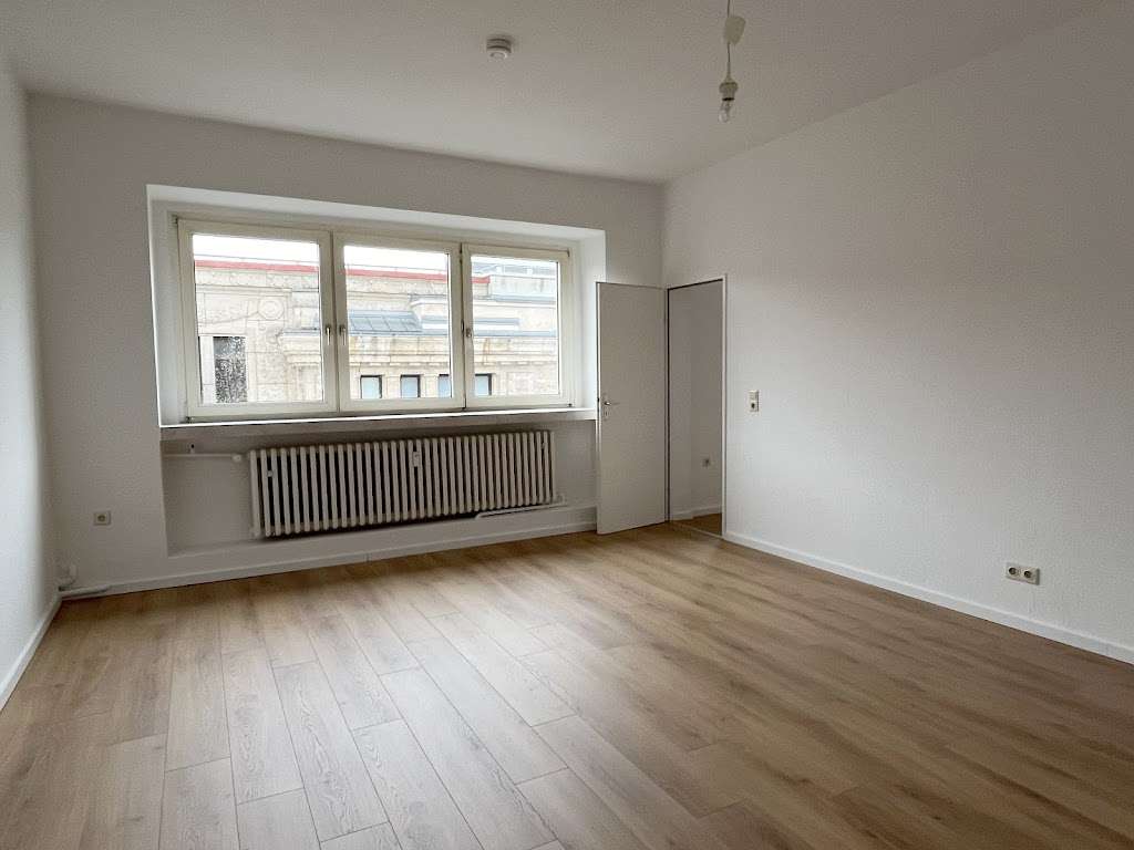 Thumbnail-Wohnung zum Mieten in Wuppertal 540,00 € 90 m²