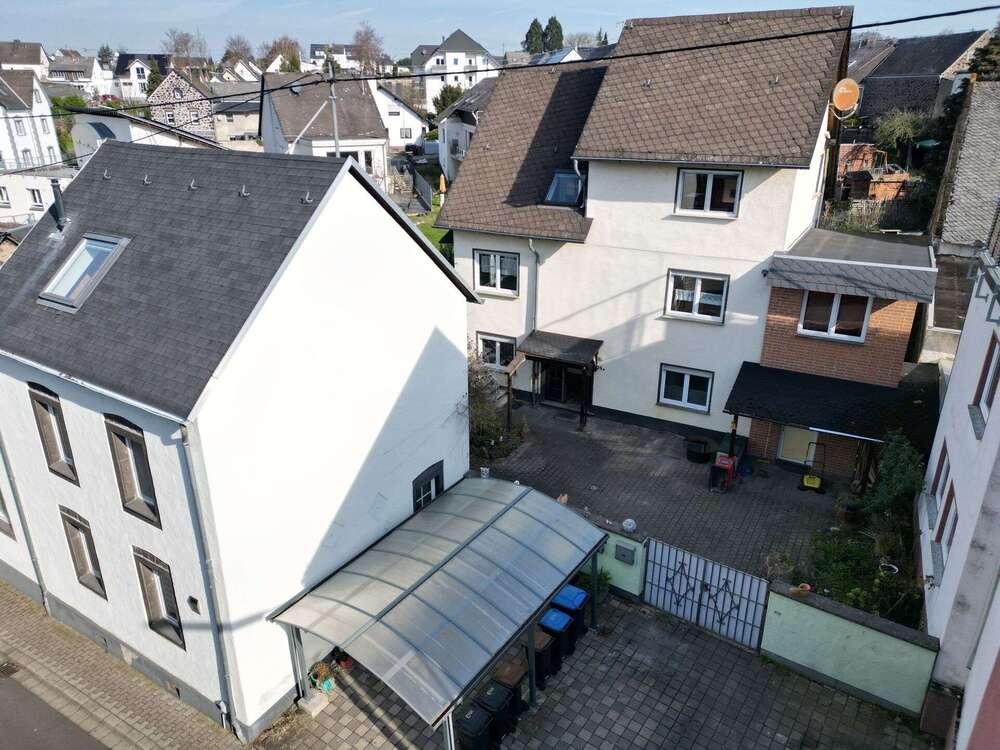 Thumbnail-Haus zum Kaufen in Ochtendung 419.000,00 € 341.72 m²