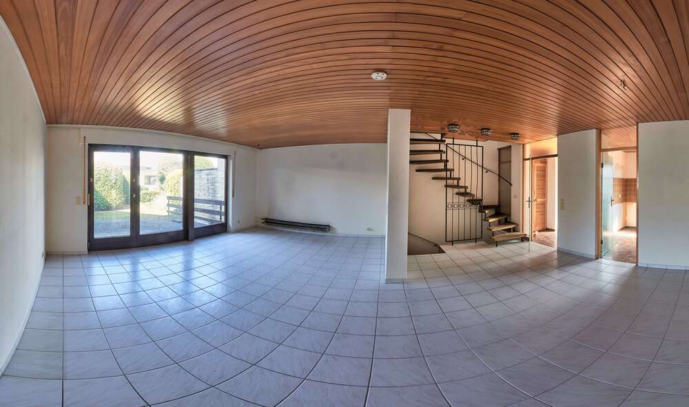 Thumbnail-Haus zum Kaufen in Esslingen am Neckar 500.000,00 € 173 m²