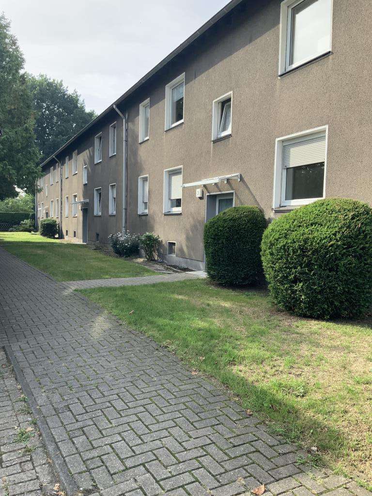 Thumbnail-Wohnung zum Mieten in Duisburg 479,00 € 53.06 m²