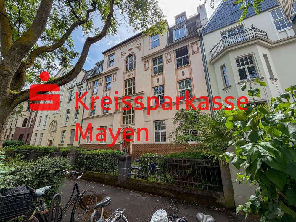 Thumbnail-Haus zum Kaufen in Köln 1.590.000,00 € 676 m²