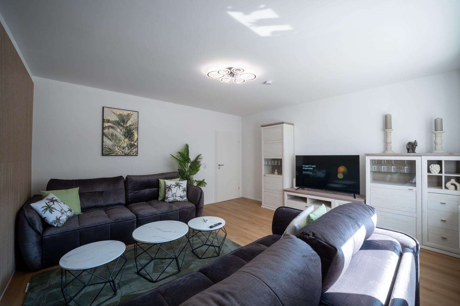 Thumbnail-Wohnung zum Mieten in Landshut 1.300,00 € 100 m²