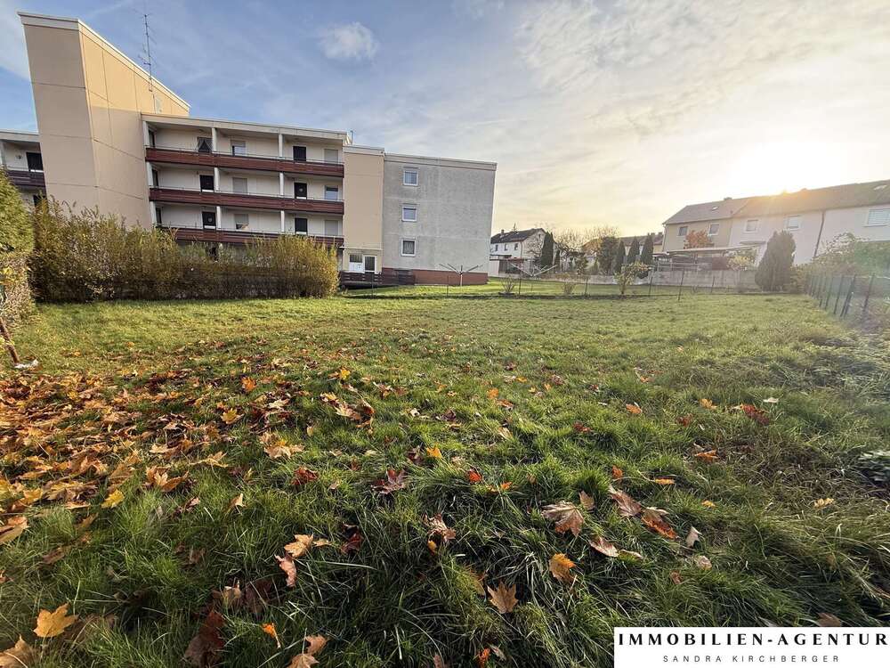 Thumbnail-Grundstück zu verkaufen in Schwandorf 95.000,00 € 411 m²