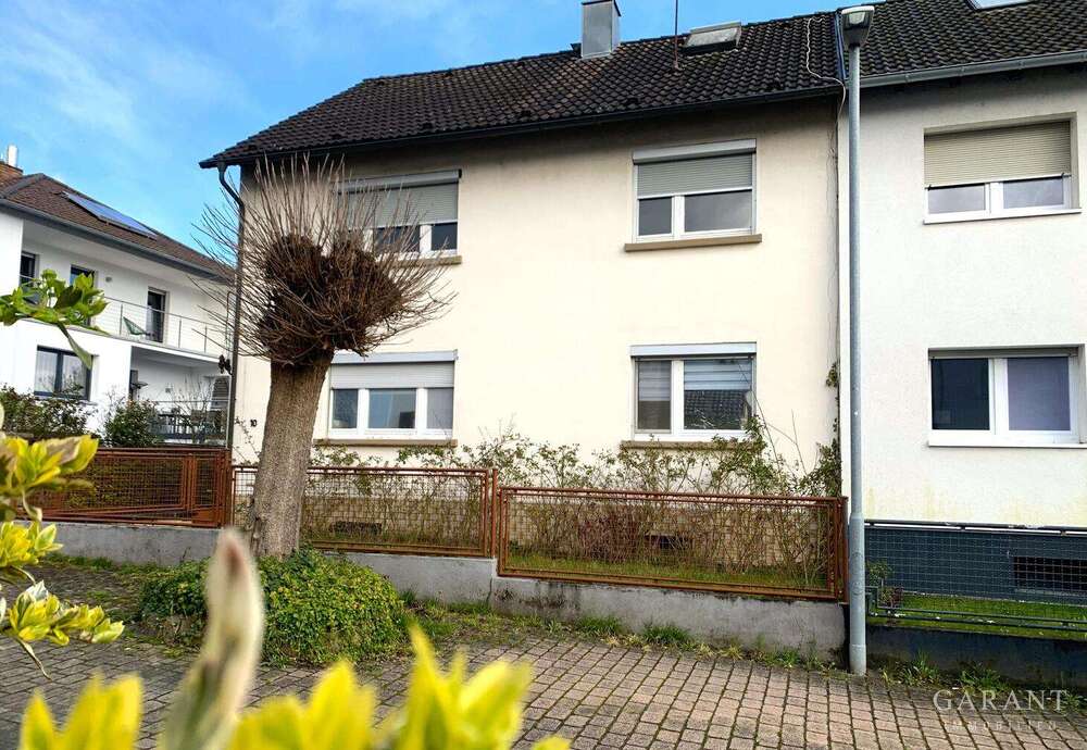 Thumbnail-Haus zum Kaufen in Pfinztal-Berghausen 390.000,00 € 108 m²