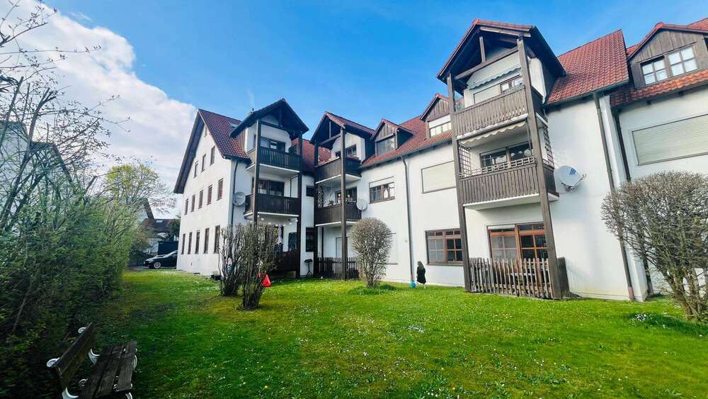 Thumbnail-Wohnung zum Kaufen in Langenbach 325.000,00 € 72 m²