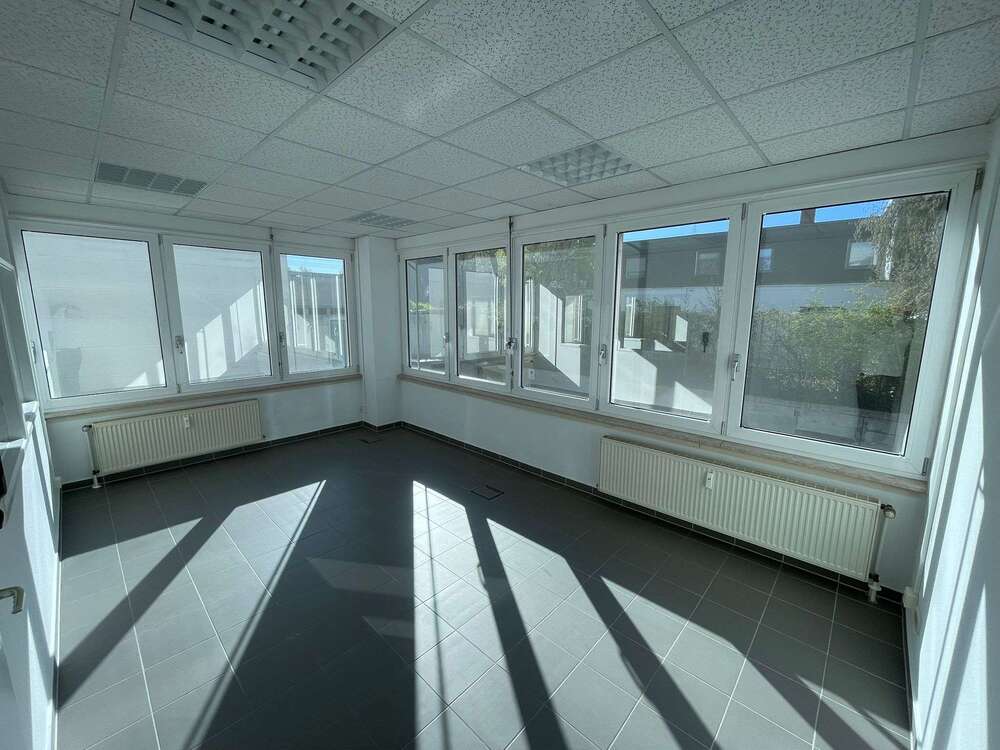 Thumbnail-Büro in Mainz Hechtsheim 2.717,00 € 247 m²