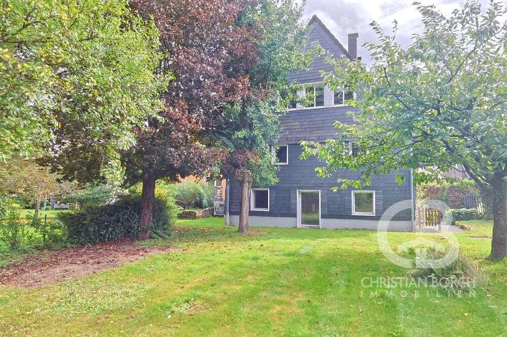 Thumbnail-Haus zum Kaufen in Wiehl-Weiershagen 289.000,00 € 328 m²