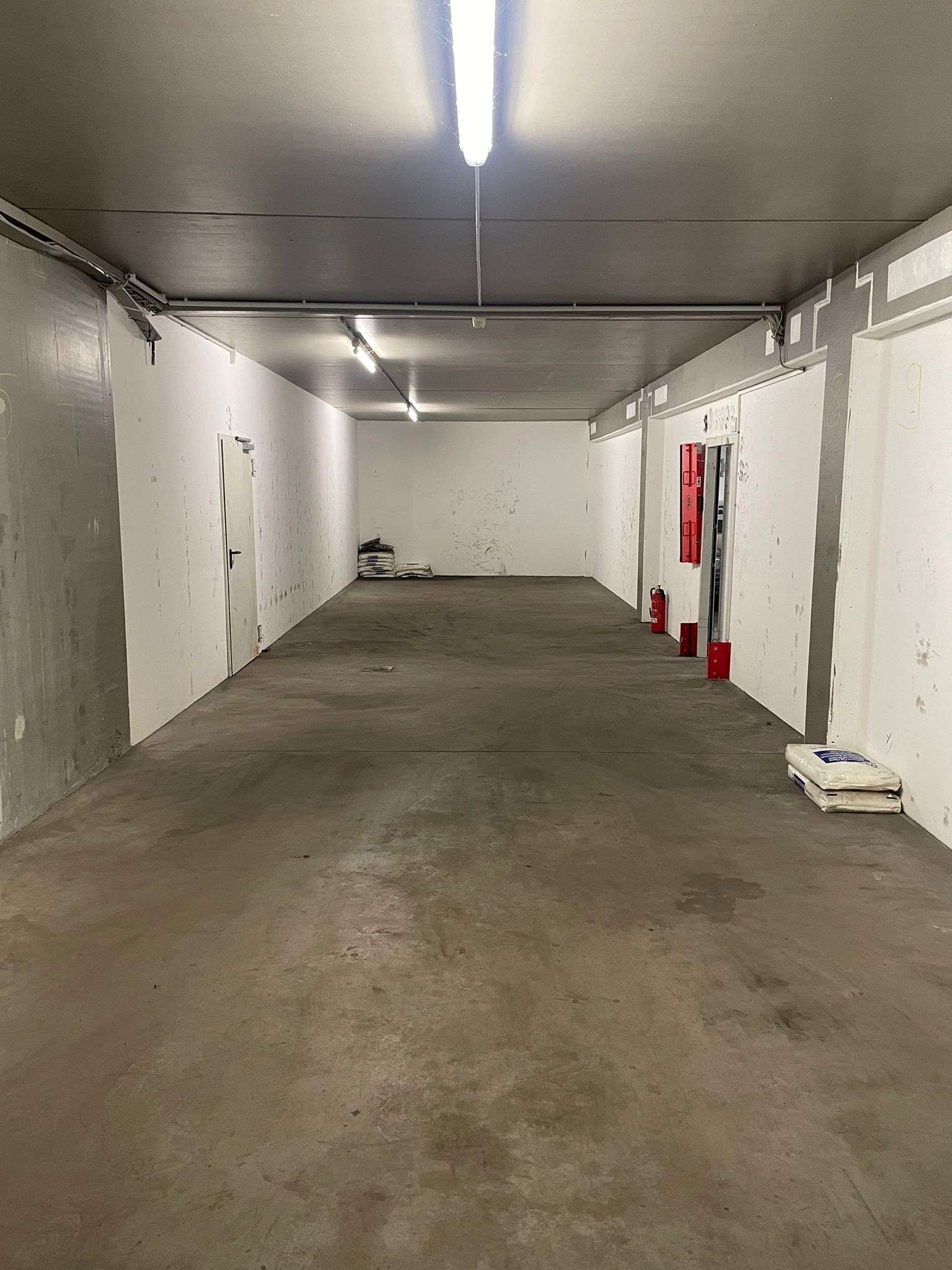 Thumbnail-Halle in Mainz Hechtsheim 1.950,00 € 254 m²
