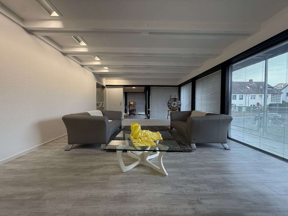 Thumbnail-Haus zum Mieten in Hennef 2.250,00 € 169 m²