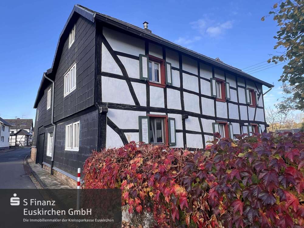 Thumbnail-Haus zum Kaufen in Kall 179.000,00 € 151.99 m²