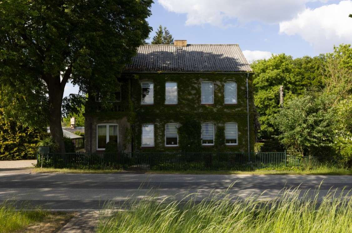 Thumbnail-Haus zum Kaufen in Alt Meteln Rugensee 320.000,00 € 257 m²